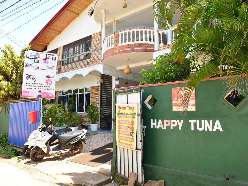 Hotel Happy Tuna Hikkaduwa Eksteriør billede